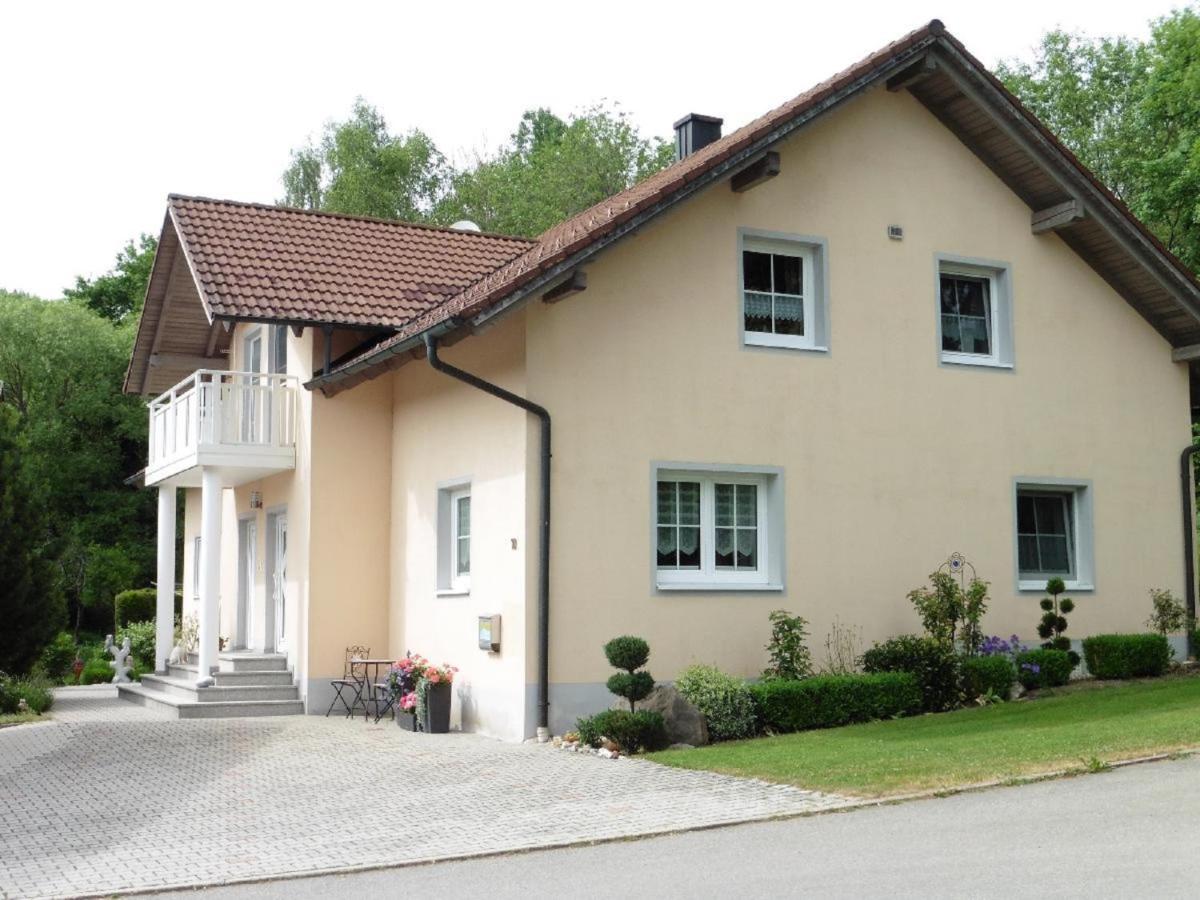 Ferienwohnung Pietzavka Wiesenfelden Exteriér fotografie